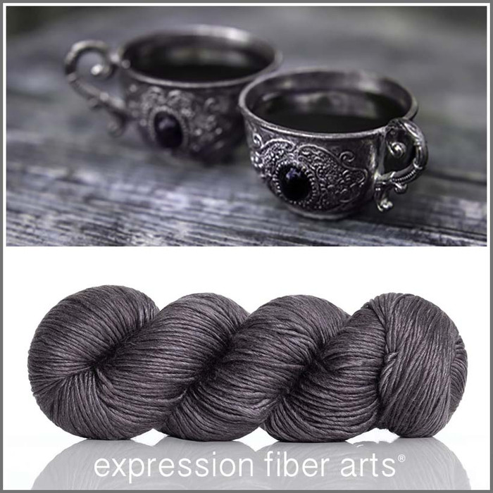 Black Onyx 'PEARLESCENT' WORSTED Black Onyx 'PEARLESCENT' WORSTED