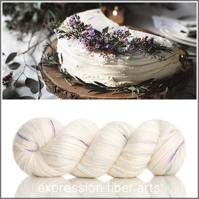 Bunny Cake 'SUGAR FLUFF' FINGERING Bunny Cake 'SUGAR FLUFF' FINGERING