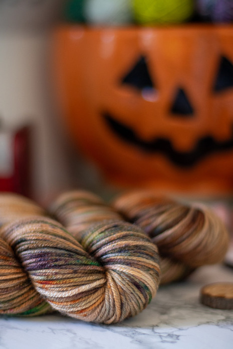 Tawny Owl 'CREMA' WORSTED Tawny Owl 'CREMA' WORSTED