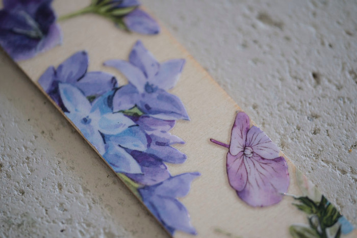 Vintage Hydrangea Wooden Bookmark