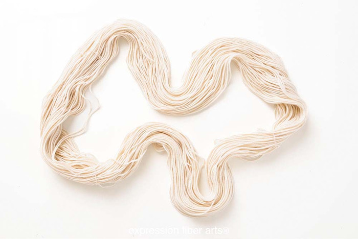 Oopsy Angel Whisper 'CREMA' WORSTED