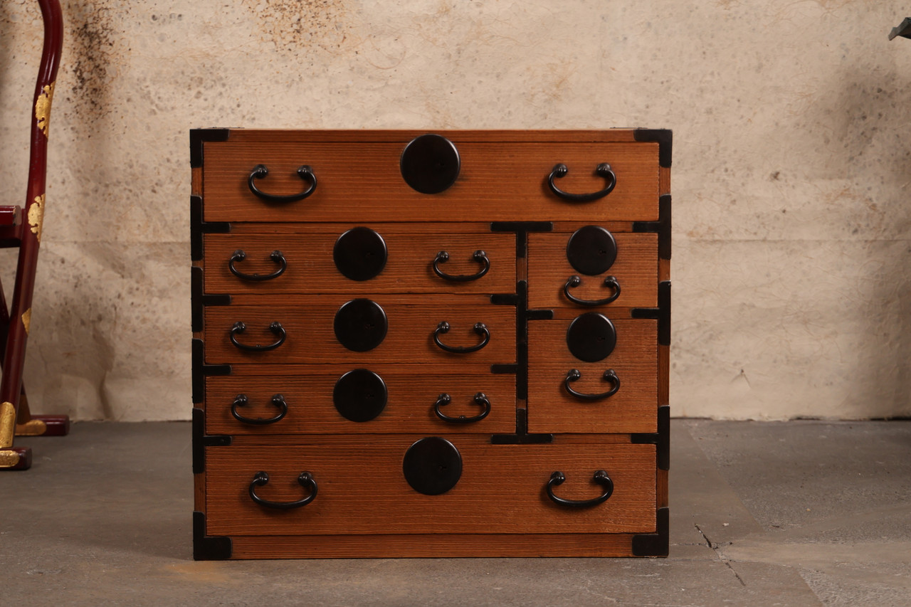 Eastern Classics | Antique Japanese Tansu & Furniture in the U.S.
