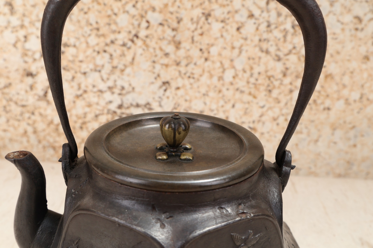 Antique Japanese cast iron kettle (tetsubin) with horse from