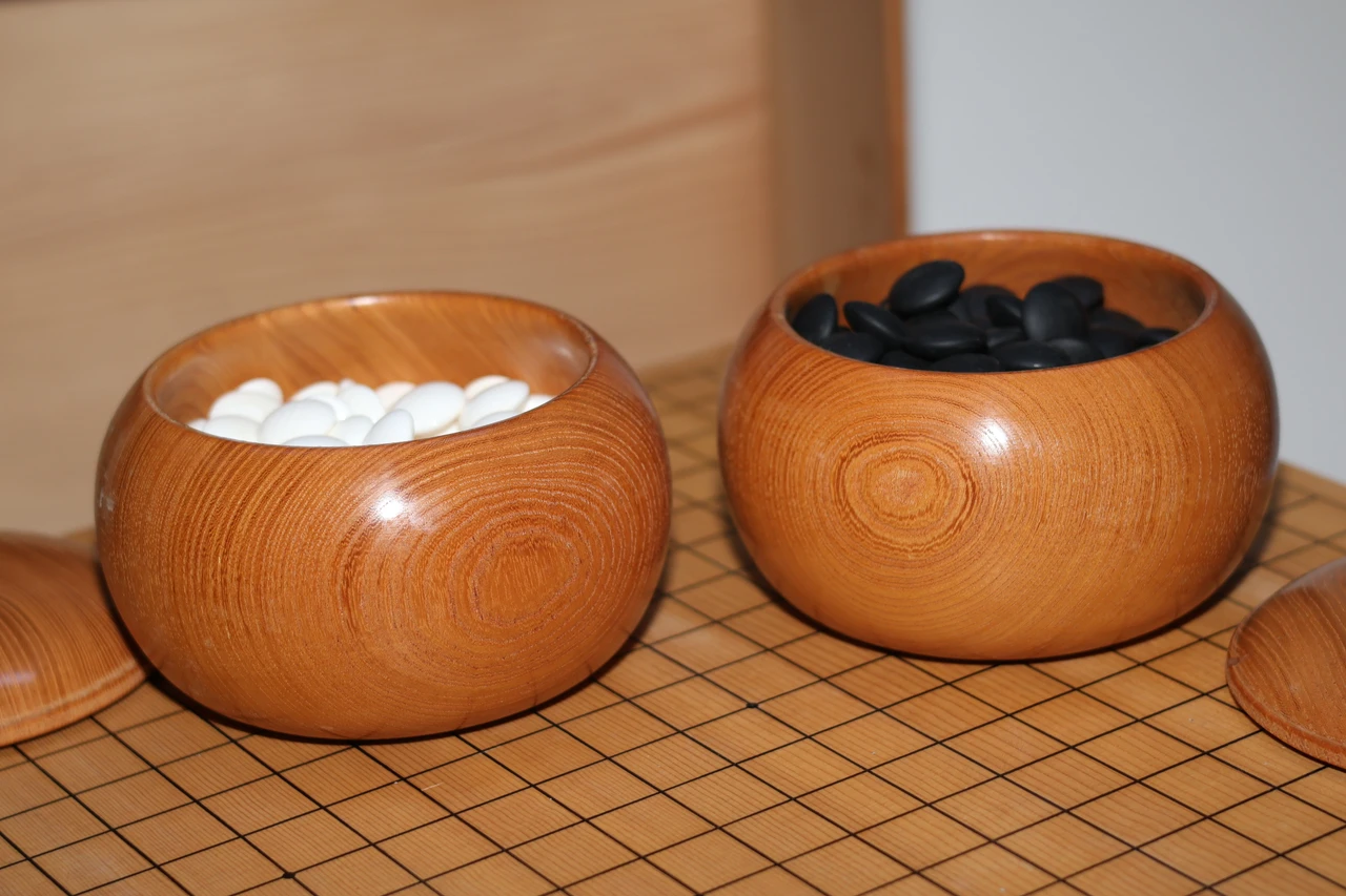 Japanese Go Board Go Ban Wood Go Ishi Igo Set (24J-460)