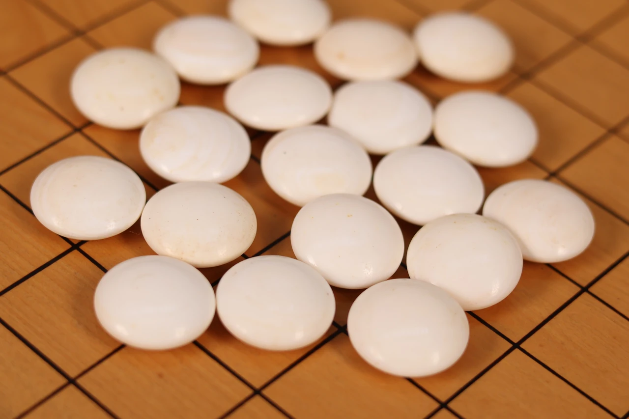 Japanese Go Board Go Ban Wood Go Ishi Igo Set (24J-460)