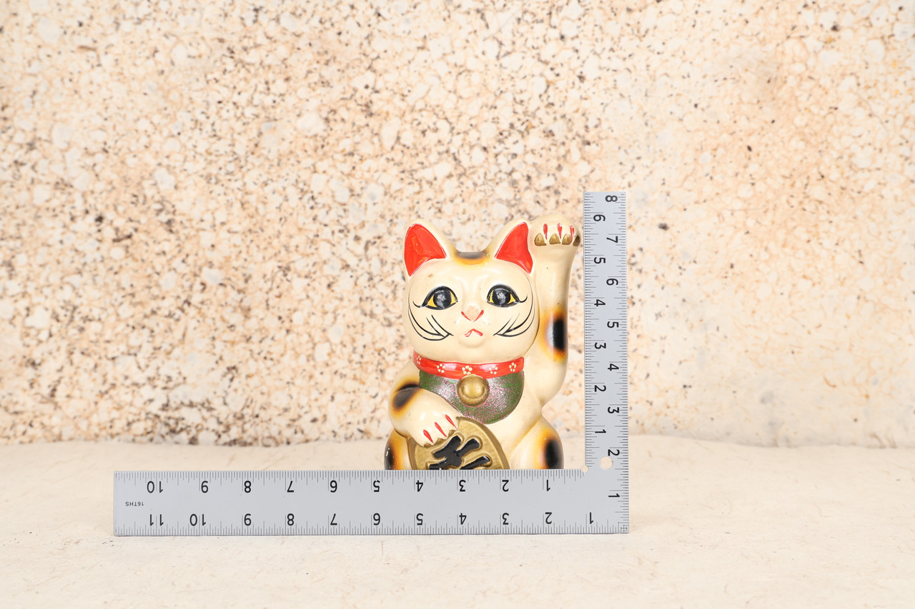 Vintage Japanese Maneki Neko Cat (千万両) — Clay, 2000, Heisei Era