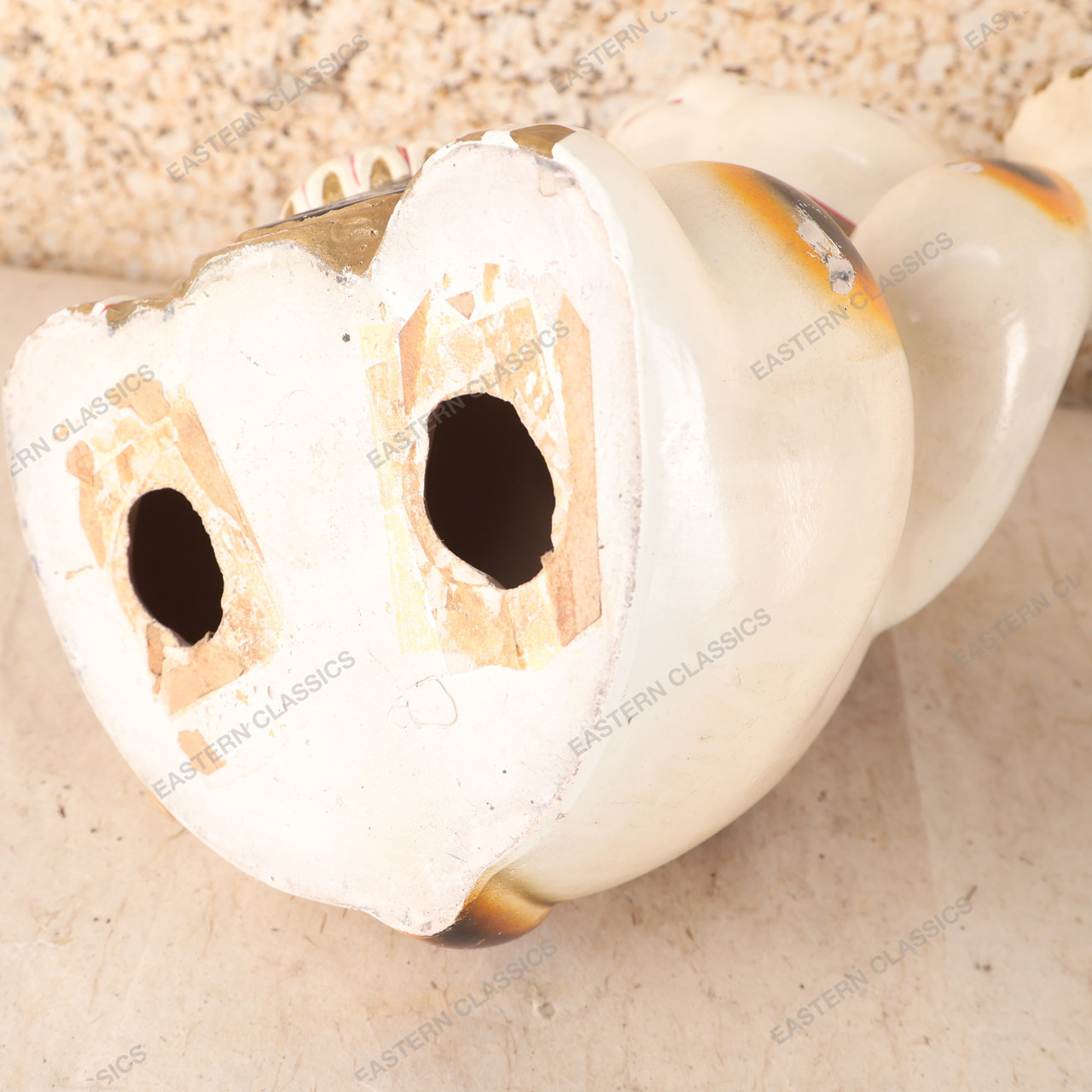 Vintage Japanese Maneki Neko Cat — Clay, 1980, Showa Era (SKU: 25S