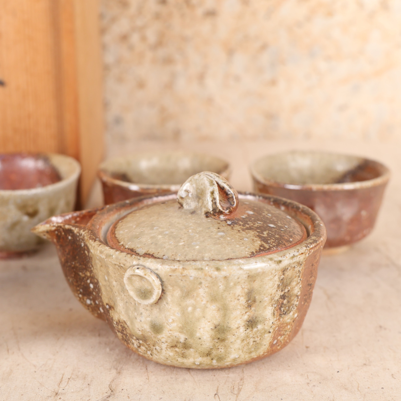 Vintage Shigaraki-yaki Sencha Tea Set by Raku-jima 楽島 (25S-665-2