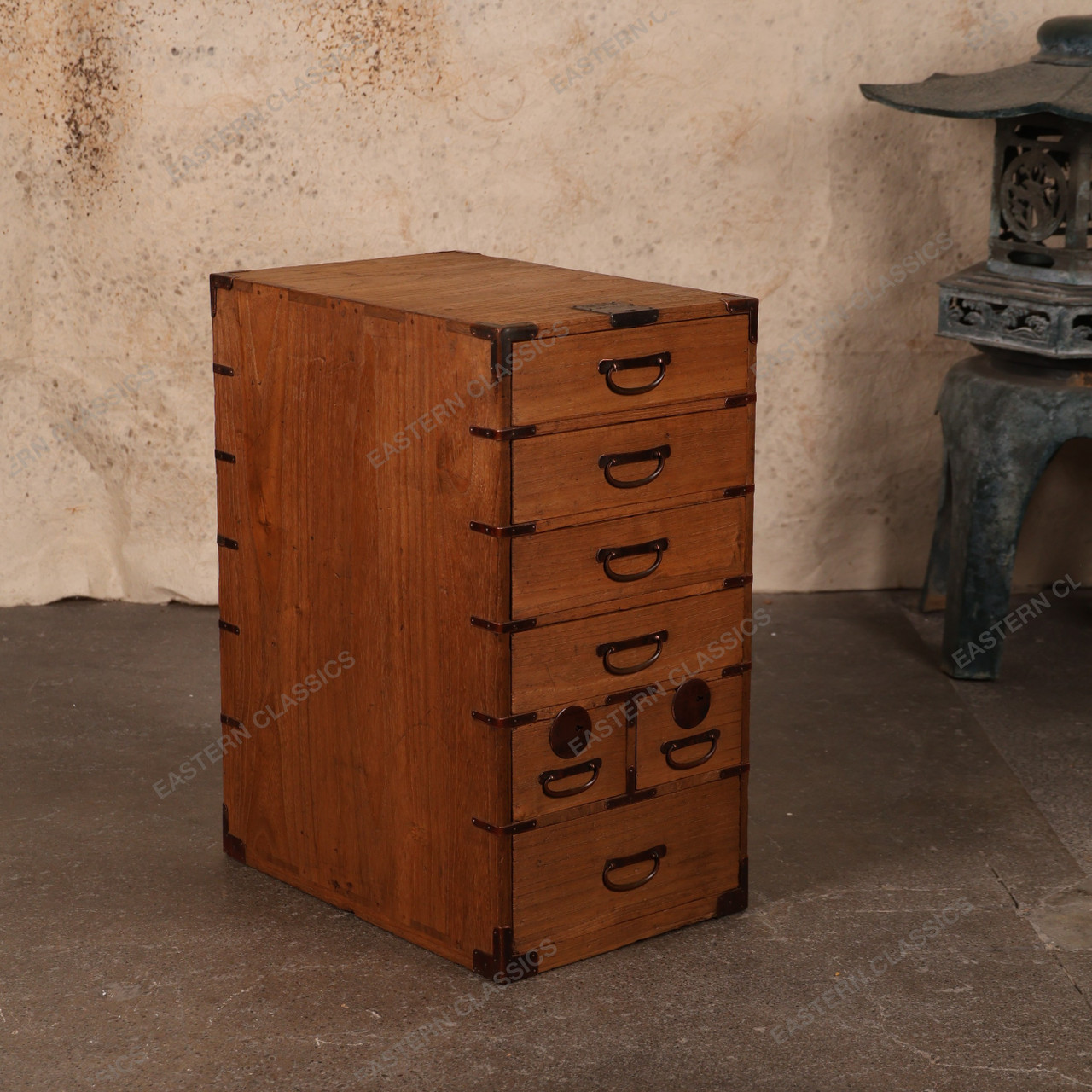 Antique Japanese Ko Tansu Small Chest With Multi-sized Warabite