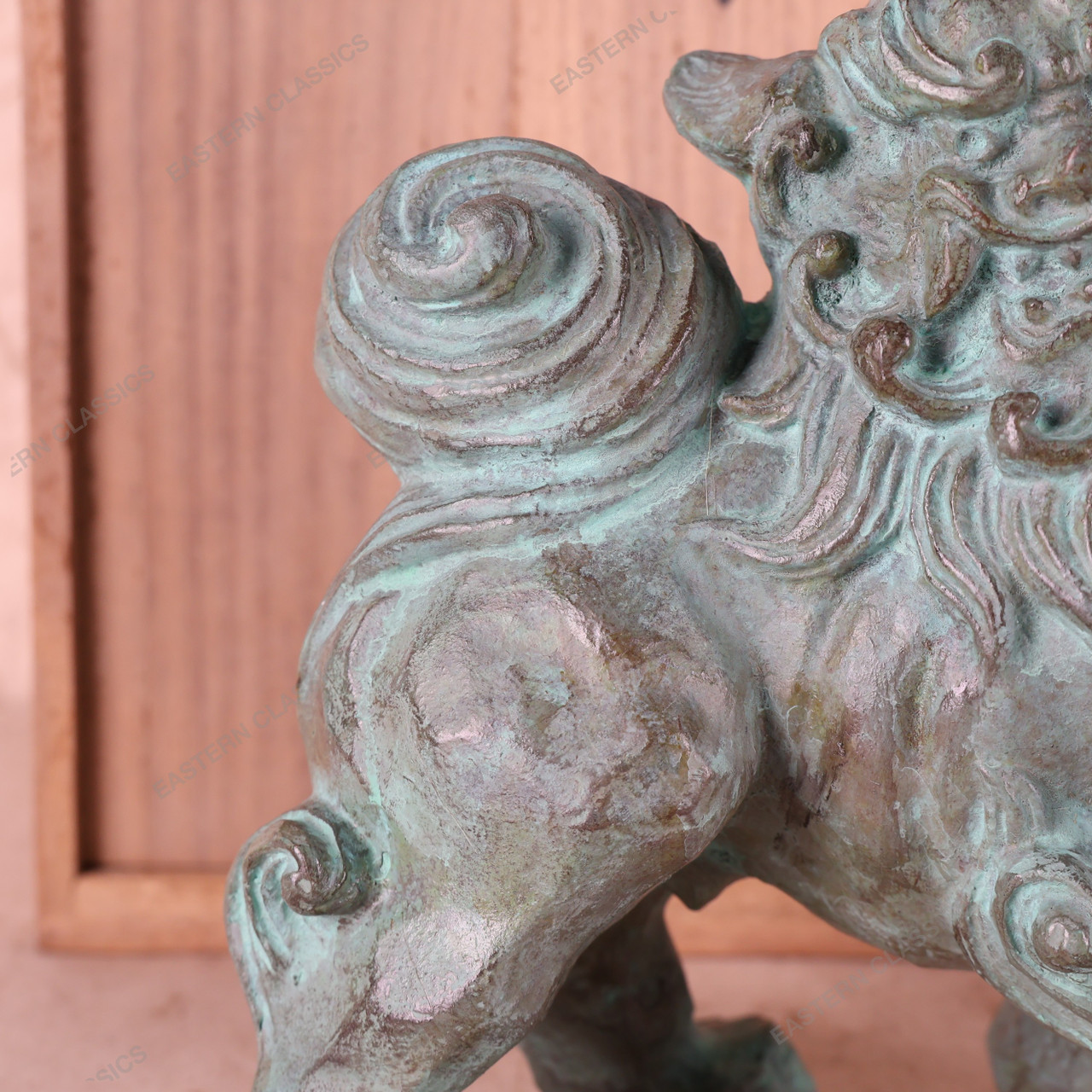 Japanese Vintage Bronze Lion (Karajishi 唐獅子) (SKU# 25D-394)