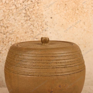 Vintage Japanese Mizusashi (Tea Ceremony Water Jar), Late Showa 1966-1989 | SKU: 26J-0562-11 - 2