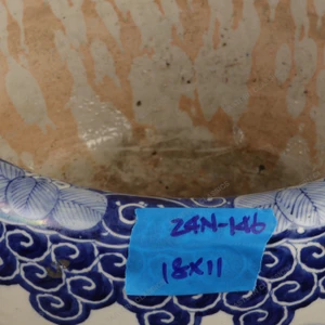 Antique Japanese Blue-and-White Porcelain Hibachi, Meiji Period, approximately 1868-1911 - 2