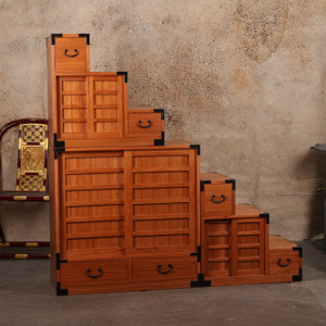 Kiri wood step chest (KST-1)