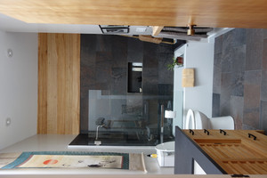 Vanity Chest, 180302