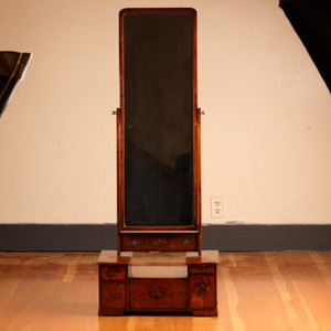 Vintage Japanese Vanity Kyodai Mirror (22M99)