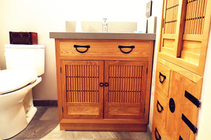 Vanity Chest, 140502 Vanity Chest, 140502