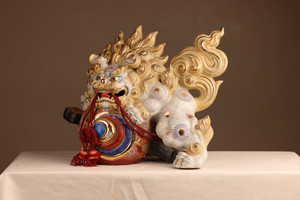 Japanese Shishi Lion Kutani Okimono Display Statue (22S-93)