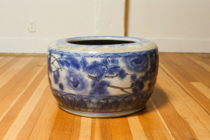 Antique Japanese Seto Hibachi Blue and White (23M-160)
