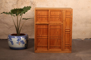Vintage Japanese Getabako Shoe Cabinet (24J-C302)