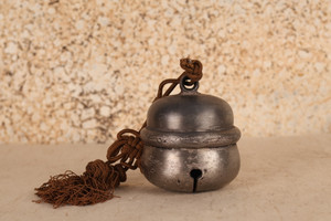 Vintage Japanese Shinto Shrine Bell (24N-130-2)