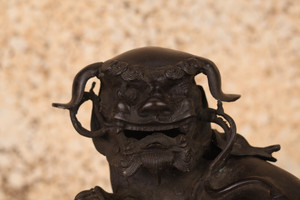 Antique Bronze Japanese Shishi Leaning on Globe, incense burner (24N-57)