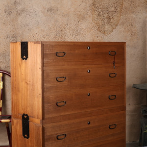 Antique Japanese Kimono Tansu Chest With 5 Drawers — 1920, Taisho Era (SKU: 25M-A337)