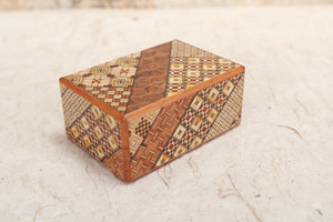 Vintage Japanese Yosegi Hakone Puzzle Box, 12 Steps — 2000s, Heisei Era (SKU: 25M-483) - 1
