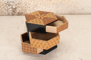 Vintage Japanese Hakone Box — Wood, 1980, Showa Era (SKU: 25M-340-1) - 2