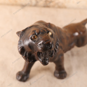 Vintage Japanese Tiger Statue — Iron, 1930, Showa Era (SKU: 25S-682-3)