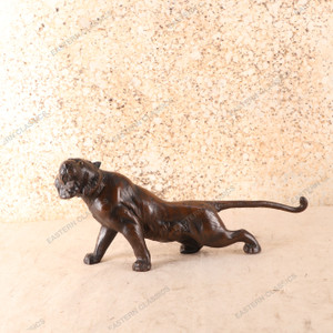 Vintage Japanese Tiger Statue — Iron, 1930, Showa Era (SKU: 25S-682-3)