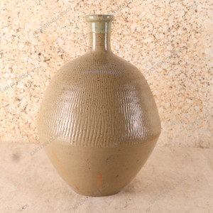 Vintage Japanese Vase — Pottery, 1950, Showa Era (SKU: 25S-575)