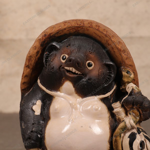 Vintage Japanese Tanuki Raccoon — Pottery (SKU: 25S-628-2) - 2