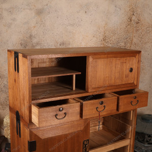 Antique Japanese Section Kimono Tansu Chest With Hikido Kiku Motif Kakugata And Drawers — Kiri (SKU: 25S-A426) - 