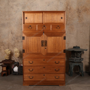 Antique Japanese Section Kimono Tansu Chest With Hikido Kiku Motif Kakugata And Drawers — Kiri (SKU: 25S-A426) - 