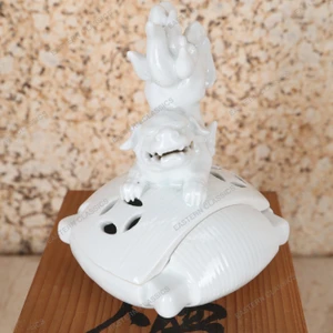 Vintage Japanese Incense Burner — Porcelain (SKU: 25S-757) -