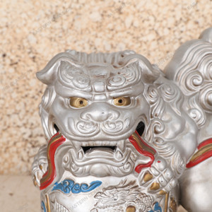 Vintage Japanese Kutani Shishi Statue — Ceramic (SKU: 25S-500) - 