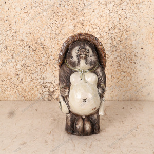 Vintage Japanese Racoon Dog Shiragaki Tanuki — Pottery, 2000, Heisei Era (SKU: 25S-636-1) - 1