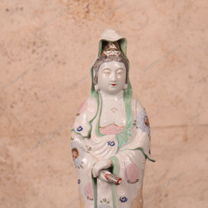 Vintage Japanese Kannon Statue (SKU: 25D-329-1) - 