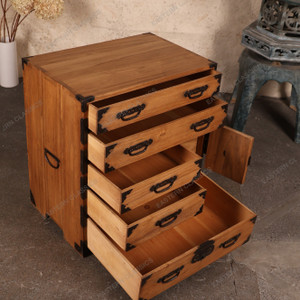 Antique Japanese Ko Tansu Small Chest With Distinctive Kanagu Hardware On Drawers And Katabiraki Door (SKU: 25D-G015) - 