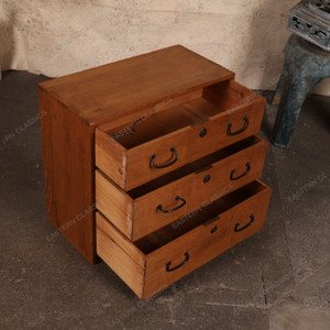 Antique Japanese Ko Tansu Small Chest With Fulll Width Sim Plified Kanagu Pull Hardware Drawers (SKU: 25D-G428) - 