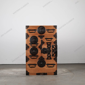 Antique Japanese Ko Tansu Small Chest With Distinctive Floral Jomae Hardware And Gunbai Pull Drawers (SKU: 25D-G419) - 