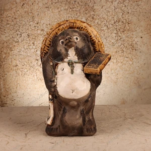 Tanuki Vintage Japanese Shigaraki Tanuki Statue 1966 - 1989 (Late Showa)— Pottery (SKU: 26M-755) - 1