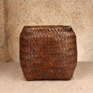 Small Items Vintage Japanese Basket 1946 1965 Mid — Bamboo, Showa Era (SKU: 26M-797) - 1