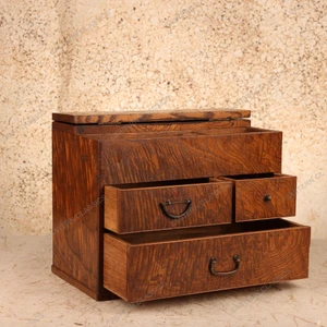 Antique Japanese Ko tansu, Taisho era, circa 1912-1926 | SKU: 26M-719-1 -