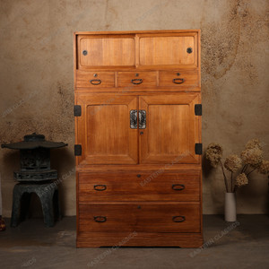 Antique Japanese Two Section Kimono Tansu Clothing Chest, 1912 - 1926 (Taisho) | SKU: 26M-A472 - 1