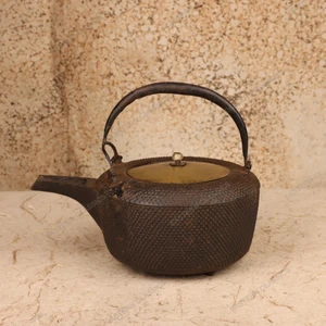 Antique Japanese Iron Tetsubin with Arare Texture and Brass Lid, Taisho Period, 1912-1926 | SKU: 26M-742-1 -1