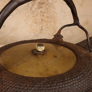 Antique Japanese Iron Tetsubin with Arare Texture and Brass Lid, Taisho Period, 1912-1926 | SKU: 26M-742-1 -2