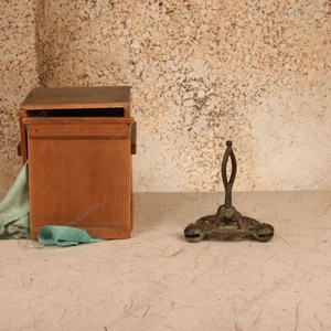 Vintage Japanese Bronze Suzu Bell Stand, Taisho (1912-1926) | SKU: 26M-945 - 1