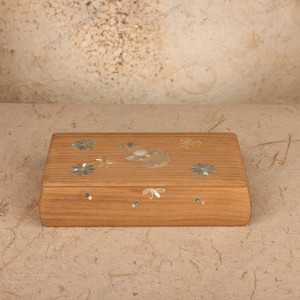 Vintage Japanese Hakobi Kesu Lidded Wood Box with Raden Mother-of-Pearl Inlay, Heisei Period | SKU: 26M-846 -1