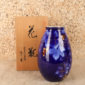 Vintage Japanese Arita Porcelain Flower Vase, Fukagawa Seiji, Late Showa 1966-1989 | SKU: 26M-636 -1